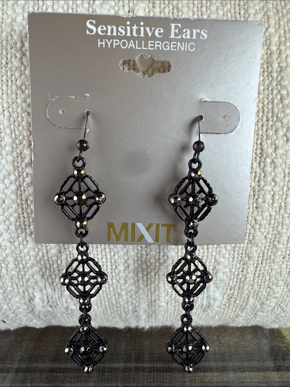 0538-Mixit hypoallergenic Black Filigree Triple-Drop Earrings